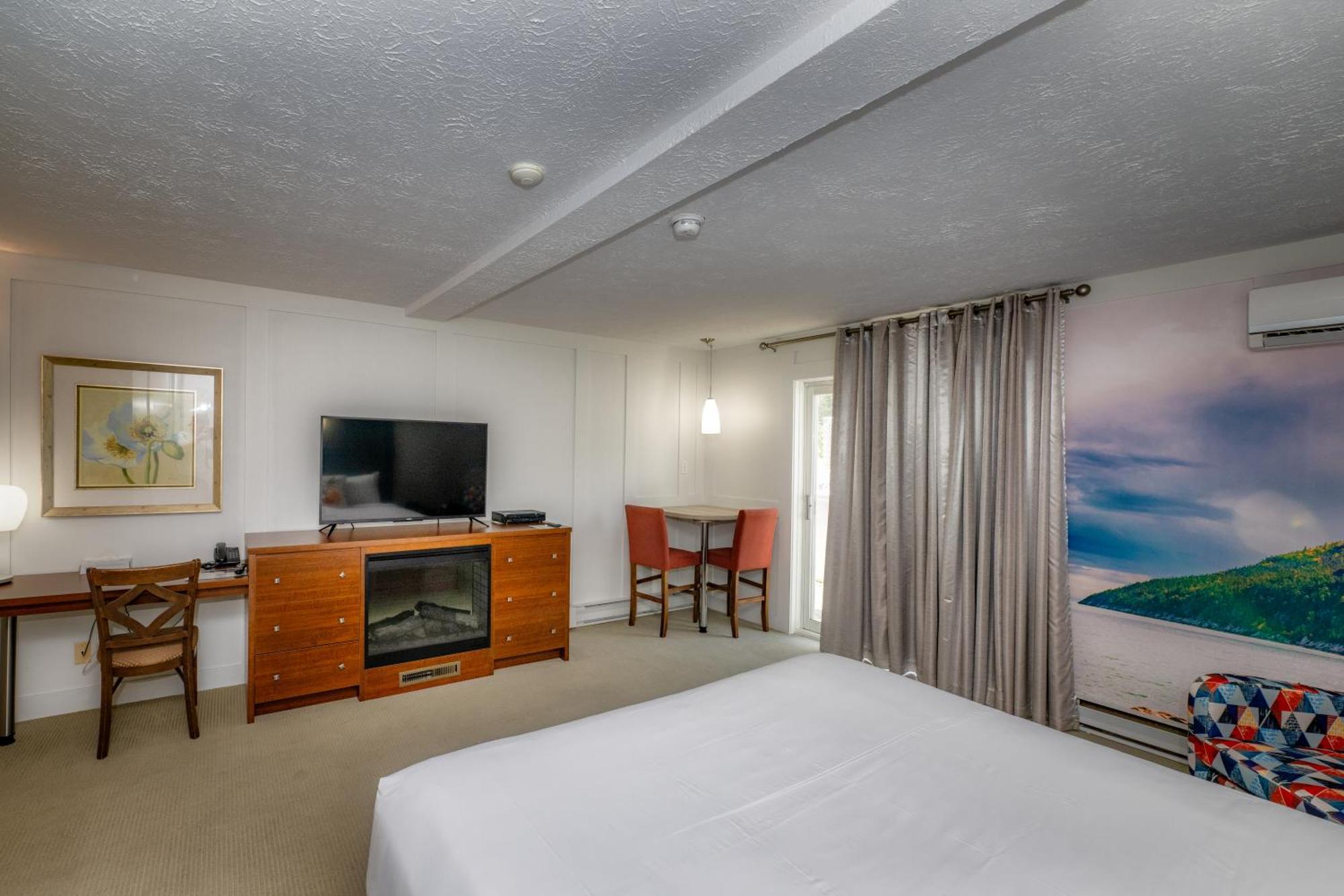 Clarion Pointe La Malbaie Hotel Kültér fotó