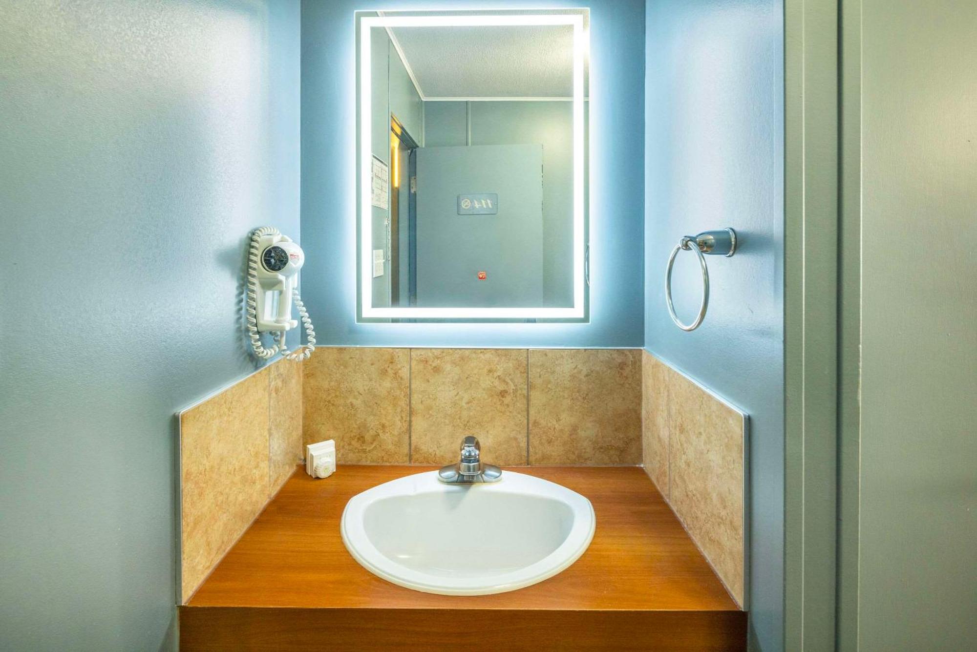 Clarion Pointe La Malbaie Hotel Kültér fotó