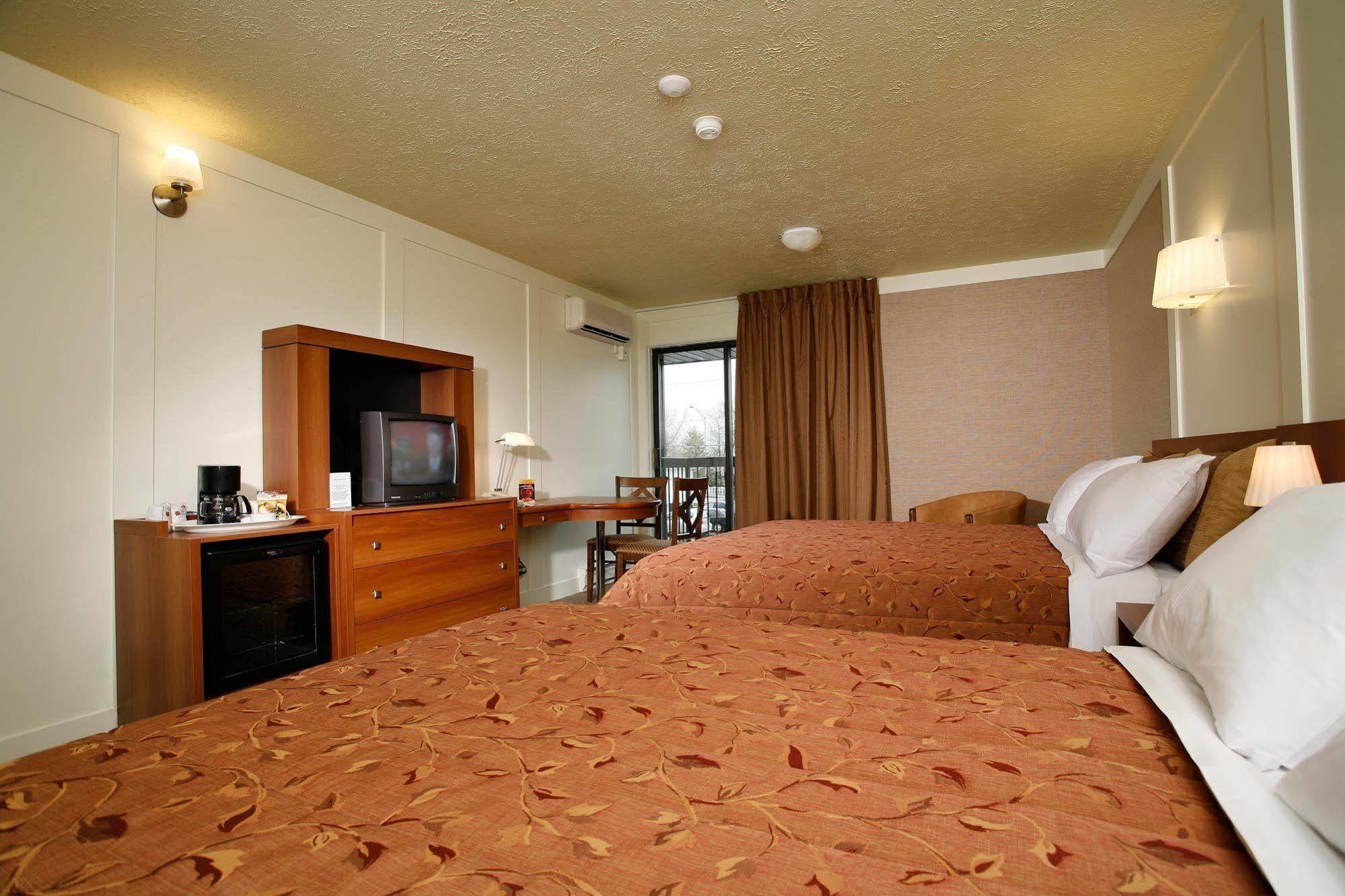 Clarion Pointe La Malbaie Hotel Kültér fotó